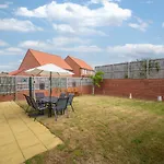 بيت للعطل 4 Bed In Oc-w1027