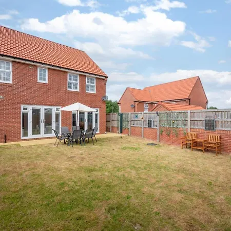 4 Bed In Oc-w1027 * Whitby